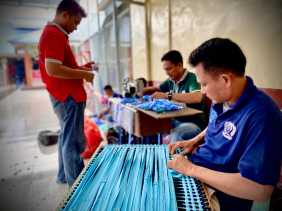 Warga Binaan Lapas Kelas II B Taluk Kuantan Ubah Limbah Menjadi Barang Berharga