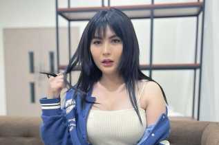 Potret Angela Lee, Selebgram Cantik yang Dijuluki Barbie Jowo