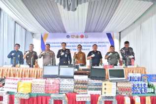 Barang Ilegal Senilai Rp1,8 M Dimusnahkan Bea Cukai Bengkalis