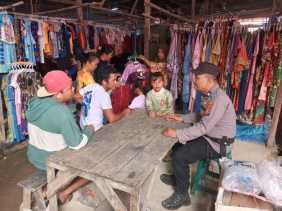 Polsek Bangko Pusako Gencarkan Sambang Warga untuk Pilkada Damai 2024 di Rohil