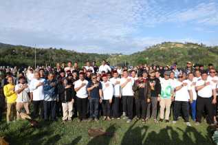 UAS dan Rocky Gerung Serukan Kesadaran Ekologis, Melindungi Lingkungan Adalah Ibadah