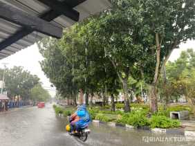 Peringatan Dini: Waspada Riau akan Diguyur Hujan Seharian