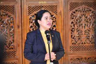 Ketua DPR Puan Soroti Fenomena Perempuan Terjerat Pinjol