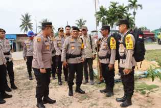 Wakapolda Riau dan Kapolres Dumai Cek Kesiapan TPS