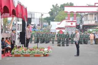 Kapolres Kuansing Pimpin Apel Siaga Pengamanan Festival Nasional Pacu Jalur 2024