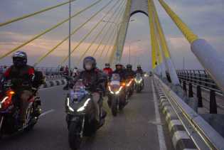 Satu Hati Penuh Arti, Capella Honda Peringati Hari Pelanggan Nasional