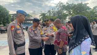 Jaga Netralitas Pilkada, Propam Polres Inhu Cek HP hingga Penampilan Personel