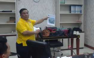 Klarifikasi Sekdaprov Riau terkait Foto Viral di Medsos : Itu Foto Lama