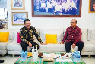 Bahas Sistem Pemilu, Pimpinan MPR Temui Sidarto Danusubroto