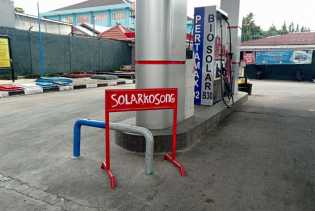 Mobil Plat Merah Dilarang Pakai Bio Solar