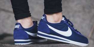 Ini Bahaya yang Muncul dari Kebiasaan Memakai Sepatu Tanpa Kaus Kaki