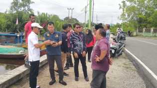 Tim Percepatan Pembangunan Tinjau Lokasi Kampung Nelayan di Desa Meskom Bengkalis