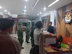Tingkatkan Keamanan Pilkada 2024, TNI dan Polri Gelar Patroli Gabungan di Pekanbaru