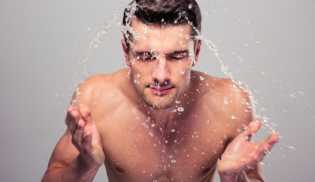 7 Tips Merawat Kulit di Usia 40an