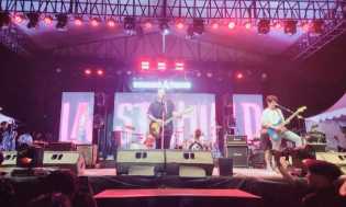 Tri Dukung Acara Huru Hara Fest di Jambi