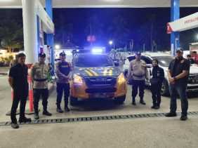 Patroli Blue Light Polsek Kempas Jaga Keamanan Malam Hari Jelang Pilkada 2024