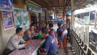 Kapolsek Batang Tuaka Cooling System Desa Sungai Luar Inhil