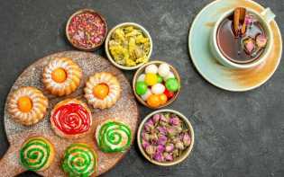 Benar atau Salah Jika Berbuka Puasa dengan yang Manis?