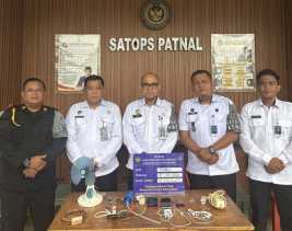 Razia Mendadak di Lapas Pekanbaru, Dua Ponsel dan Sejumlah Barang Terlarang Disita