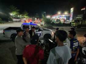 Patroli Malam Polsek Kemuning Guna Kamtibmas Menjelang Pilkada