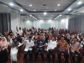 Agung Nugroho Janji Perjuangkan Kesejahteraan Guru Qur'an di Pekanbaru