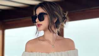 Potret Cantik Ghea Youbi di Kapal Pinisi, Bikin Kaum Hawa Insecure!