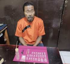 Polsek Peranap Amankan Kakek Subur dan 24 Paket Sabu dalam Penggerebekan Narkoba