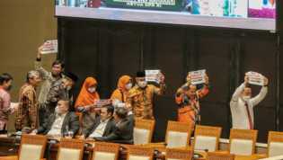 PKS Aksi Walk Out BBM Berjamaah dari Paripurna DPR, Ketua DPR Malah Tanggapi Begini