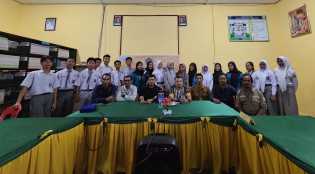 PWI Meranti Lanjutkan Program Goes to School di 5 Sekolah, Siapkan Generasi Melek Jurnalistik