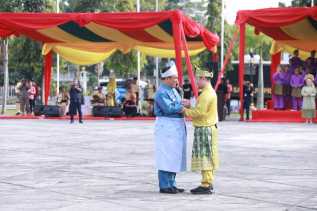 Pj Wako Pekanbaru Jadi Komandan Upacara HUT Riau Ke-67, Ajak Masyarakat Wujudkan Pembangunan