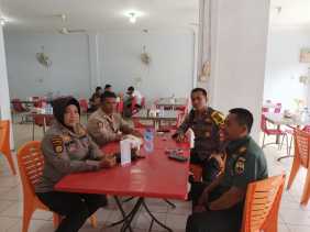 Kapolsek Senapelan dan Danramil Bahas Sinergitas TNI-Polri untuk Pemilu