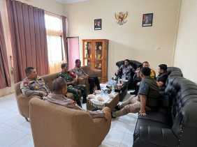 Tim Pamatwil Polda Riau dan Polres Kuansing Kawal Rapat Pleno Rekapitulasi Suara di Hulu Kuantan