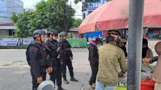 Brimob Polda Riau Intensifkan Patroli Dialogis Demi Keamanan Pemilu 2024