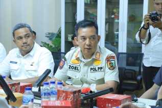 Penertiban Spanduk Cakada, Kasatpol PP Pekanbaru: Jalan Protokol Jadi Sasaran