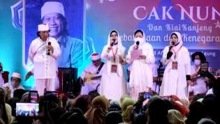 Budayawan Cak Nun Minta Puan Jaga Indonesia