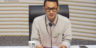 Staf Ahli Gubernur Riau Dani M Nursalam Serahkan Diri ke KPK, Total 10 Orang Diperiksa