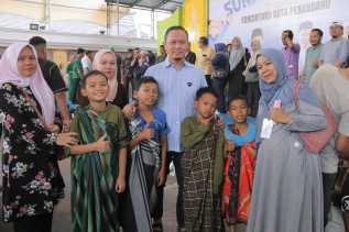 Disaksikan Wako Agung, Ratusan Anak Pekanbaru Ikuti Khitan Massal di Rumah Dinas Wali Kota