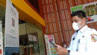 Pj Walikota Pekanbaru dan Seluruh ASN Tunaikan Shalat Idul Adha 1443 H di Halaman MPP