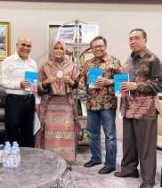 Tangkal Hoaks Jelang konstestasi Politik 2024, Mahasiswa Perlu Dibekali Literasi Komunikasi Politik