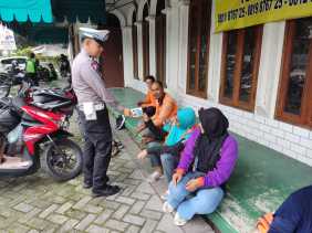 Melalui Cooling System Satlantas Imbau Warga Kota Pekanbaru Untuk Tidak Lupa Datang Ke TPS