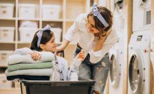 Berikut 8 Tips Mengajarkan Kebaikan pada Anak, Yuk Ayah Bunda Coba!