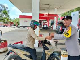 Jumat Berkah, Pesan Pilkada Damai dalam Sebungkus Nasi