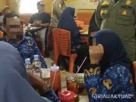 Satpol PP Riau Kembali Gelar Razia Saat Jam Kerja, 12 ASN Ditertibkan