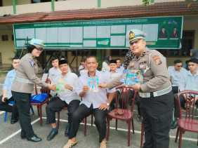 Sukseskan Pilkada Riau 2024, Ditlantas Polda Riau Sosialisasikan Keselamatan Berlalu Lintas kepada Gen Z