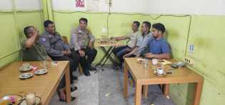 Kanit Binmas Polsek Siak Kecil Pantau Perkembangan Politik Warga untuk Cegah Permasalahan Pilkada Serentak 2024