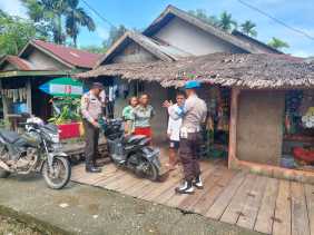 Personel Polsek Tempuling Sosialisasikan Pemilu Damai 2024