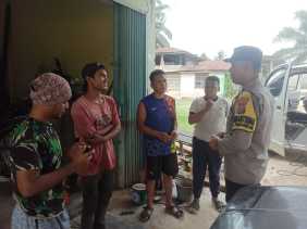 Jelang Pencoblosan Pilkada, Polsek Langgam Gencar Sambangi Warga