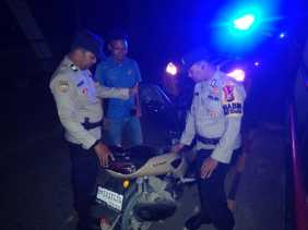 Polsek Kempas Gencar Patroli Kamtibmas Jelang Pencoblosan Pilkada