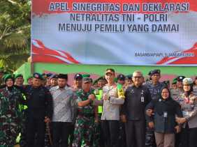 Polres Rohil dan Kodim 0321 Gelar Apel Bersama Deklarasi Sinergitas serta Netralitas Pemilu Damai