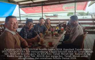 Kapolsek Tanah Merah Sambangi SMA 01 dalam Rangka Pemilu 2024